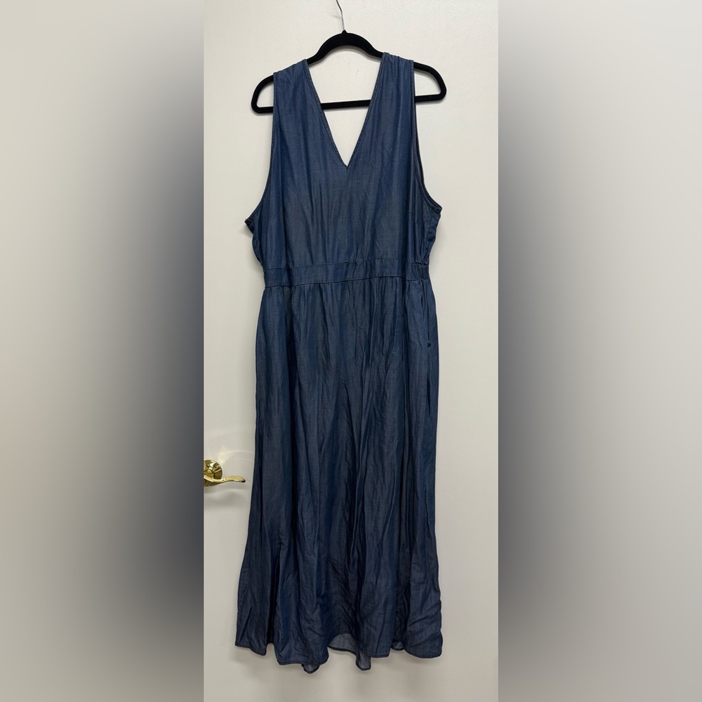 Stylish Blue Sleeveless Dress